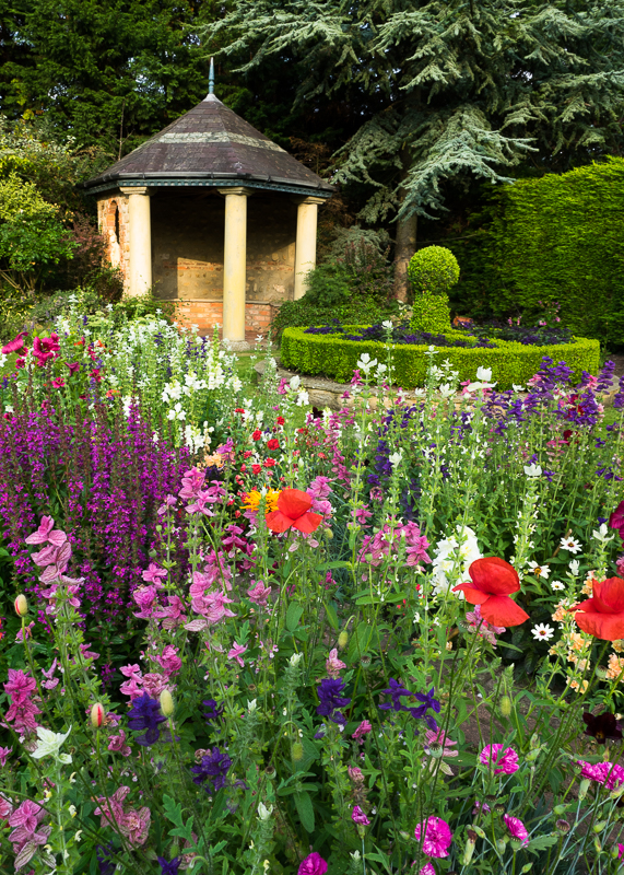 GP005 The Summerhouse SAT 15399